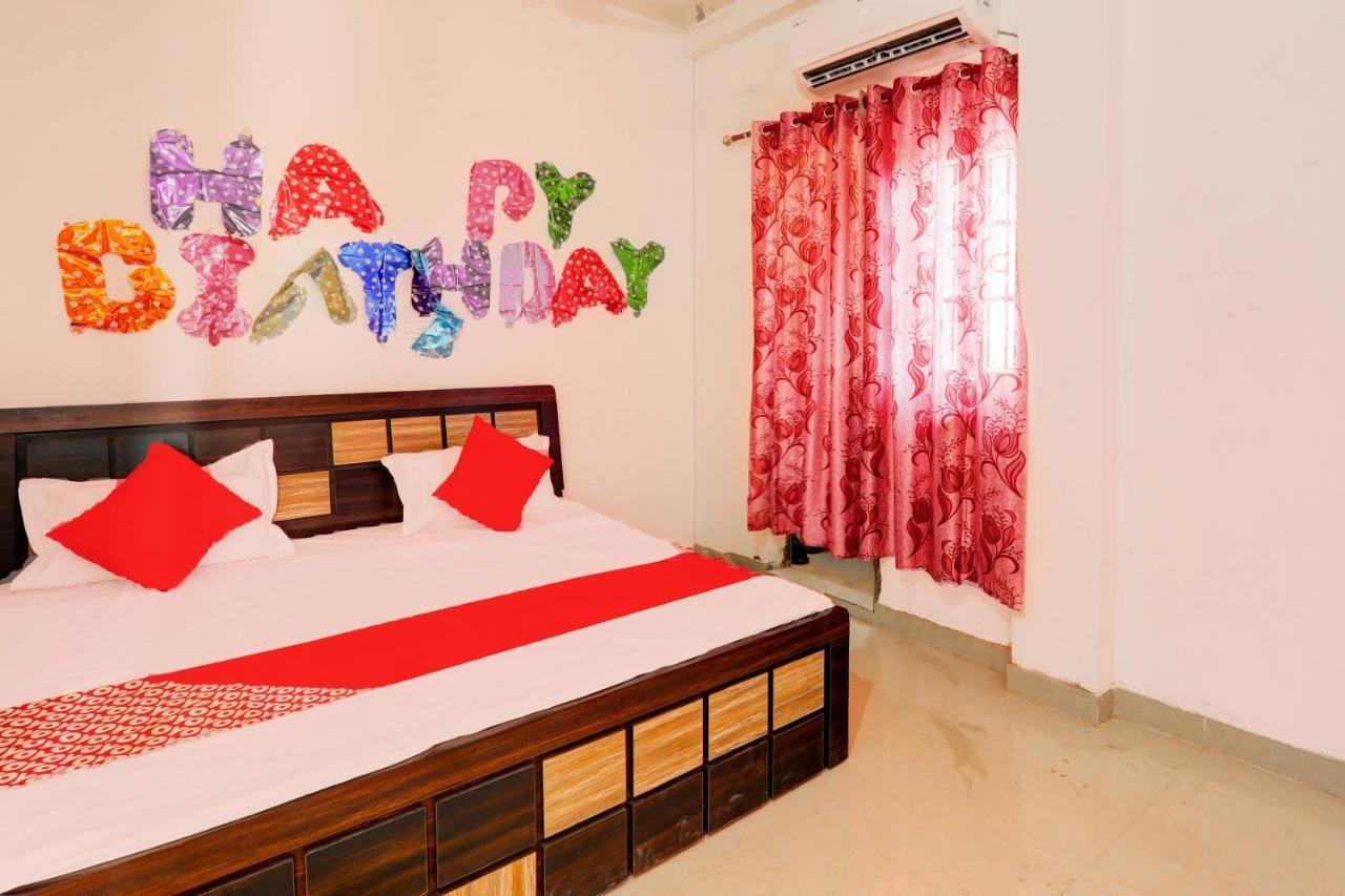 Oyo Flagship Shine Hotel Chinhat Exteriör bild